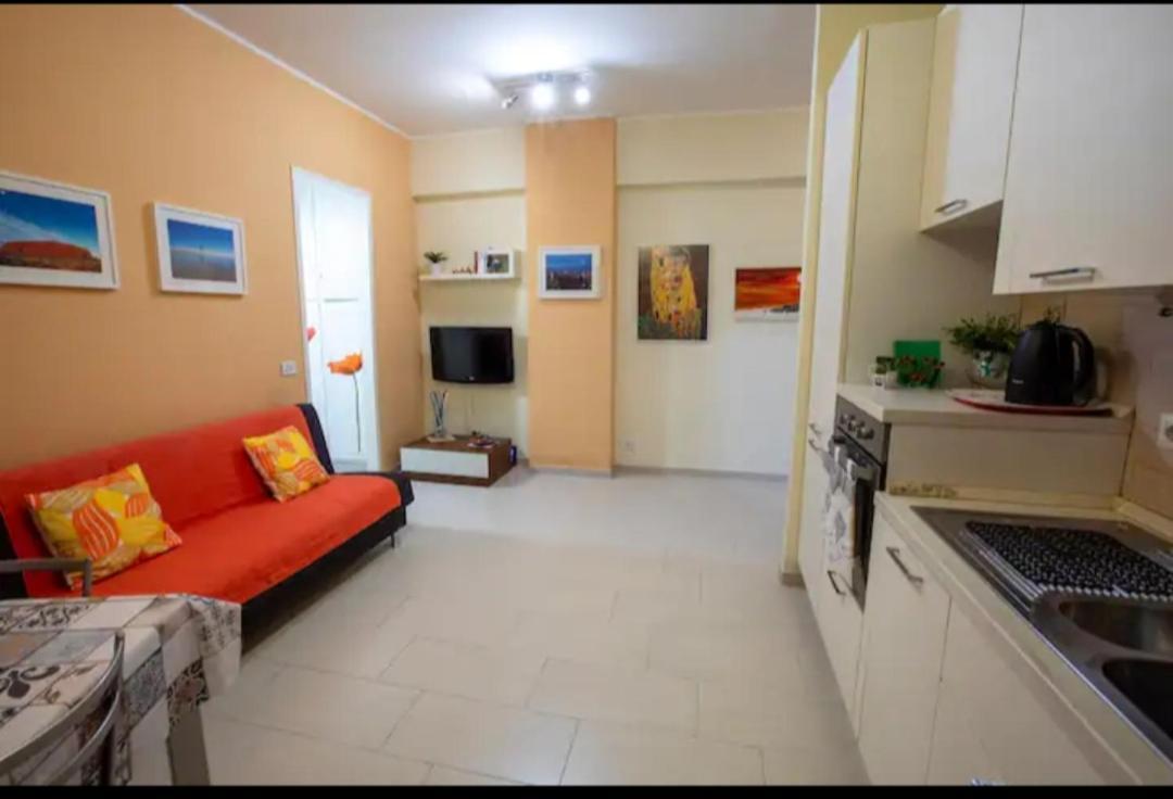 World House Oderisi Da Gubbio 214 Apartment *