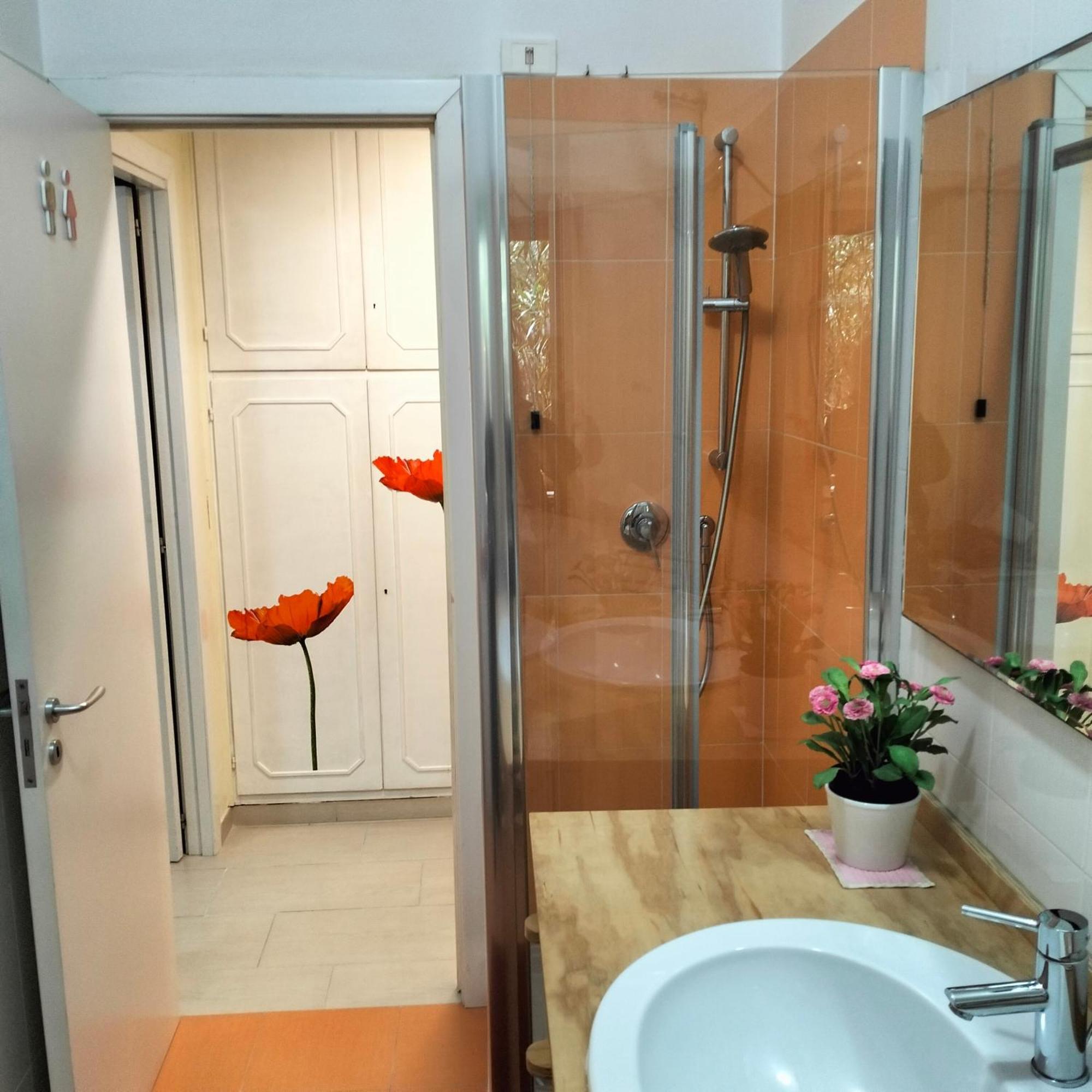 Apartment World House Oderisi Da Gubbio 214 Rom
